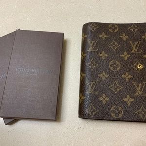 Louis Vuitton Medium Agenda with 3 Refills